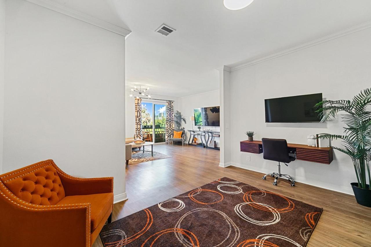 Beverly Hills 2 Bed 2 Bath Penthouse With Den And Parking 414 Los Angeles Exterior foto