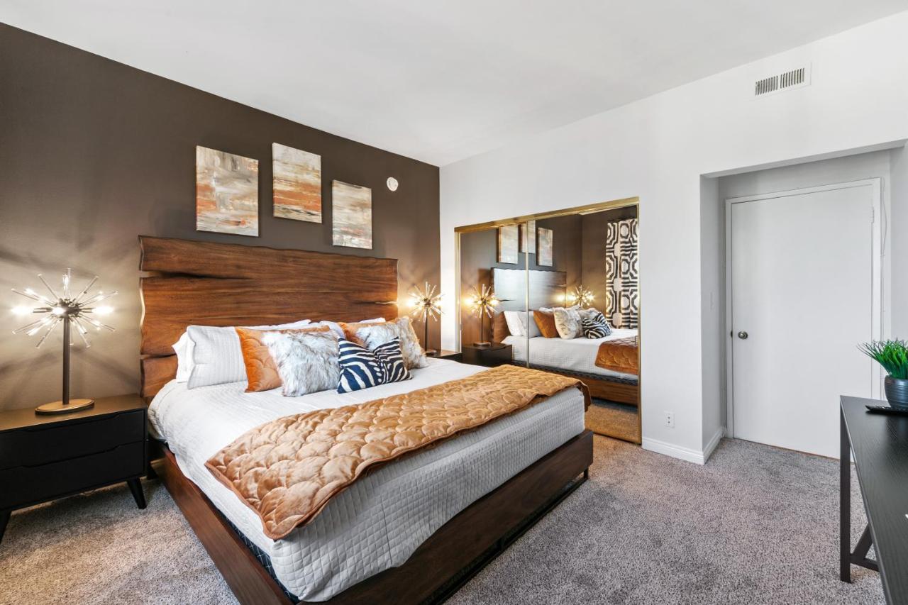 Beverly Hills 2 Bed 2 Bath Penthouse With Den And Parking 414 Los Angeles Exterior foto