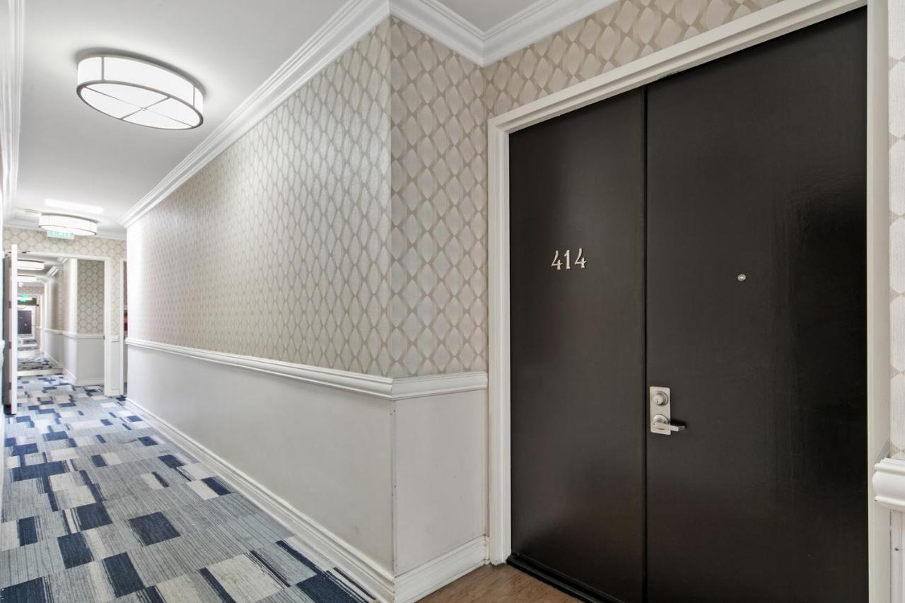 Beverly Hills 2 Bed 2 Bath Penthouse With Den And Parking 414 Los Angeles Exterior foto