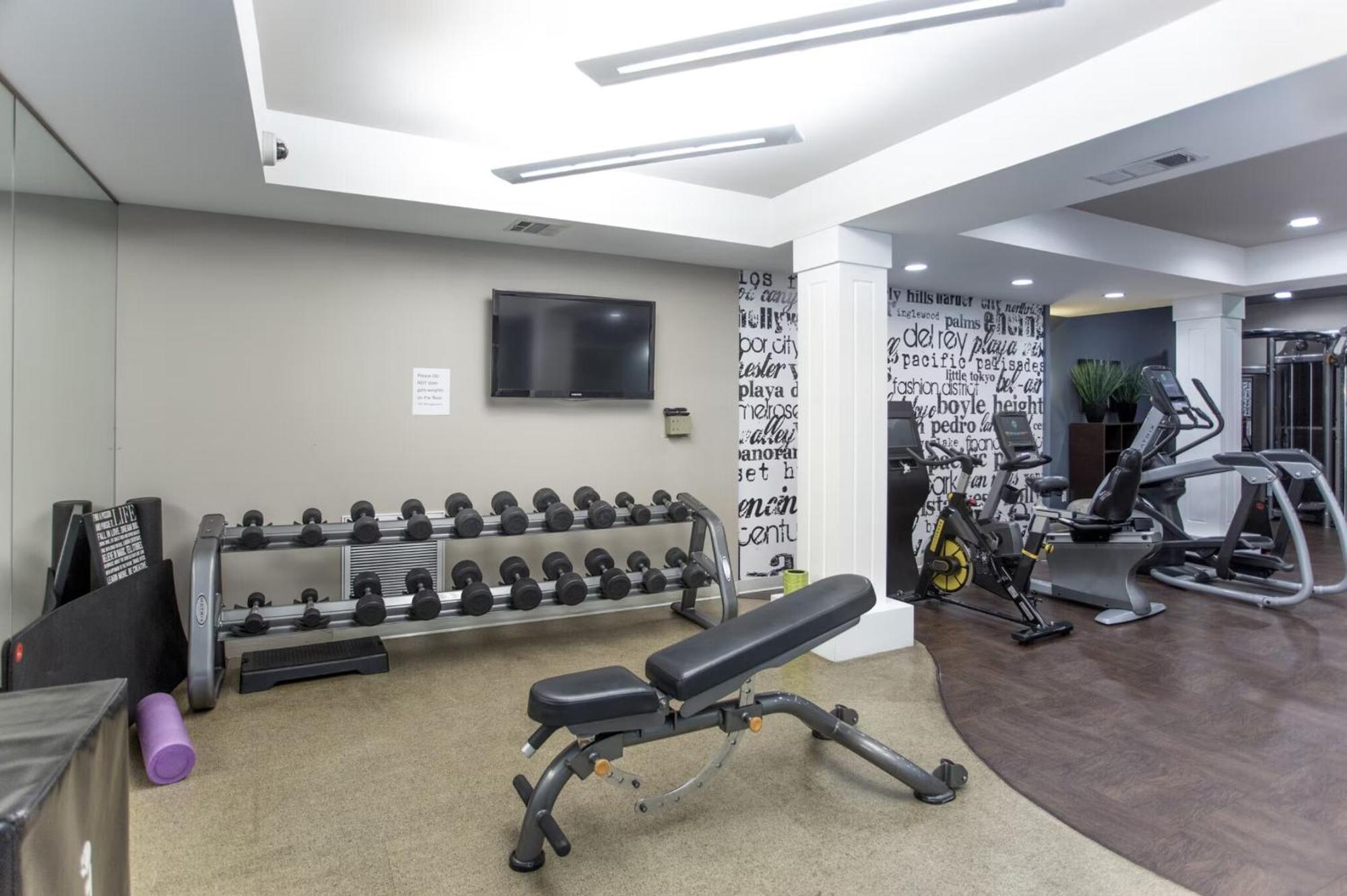 Beverly Hills 2 Bed 2 Bath Penthouse With Den And Parking 414 Los Angeles Exterior foto